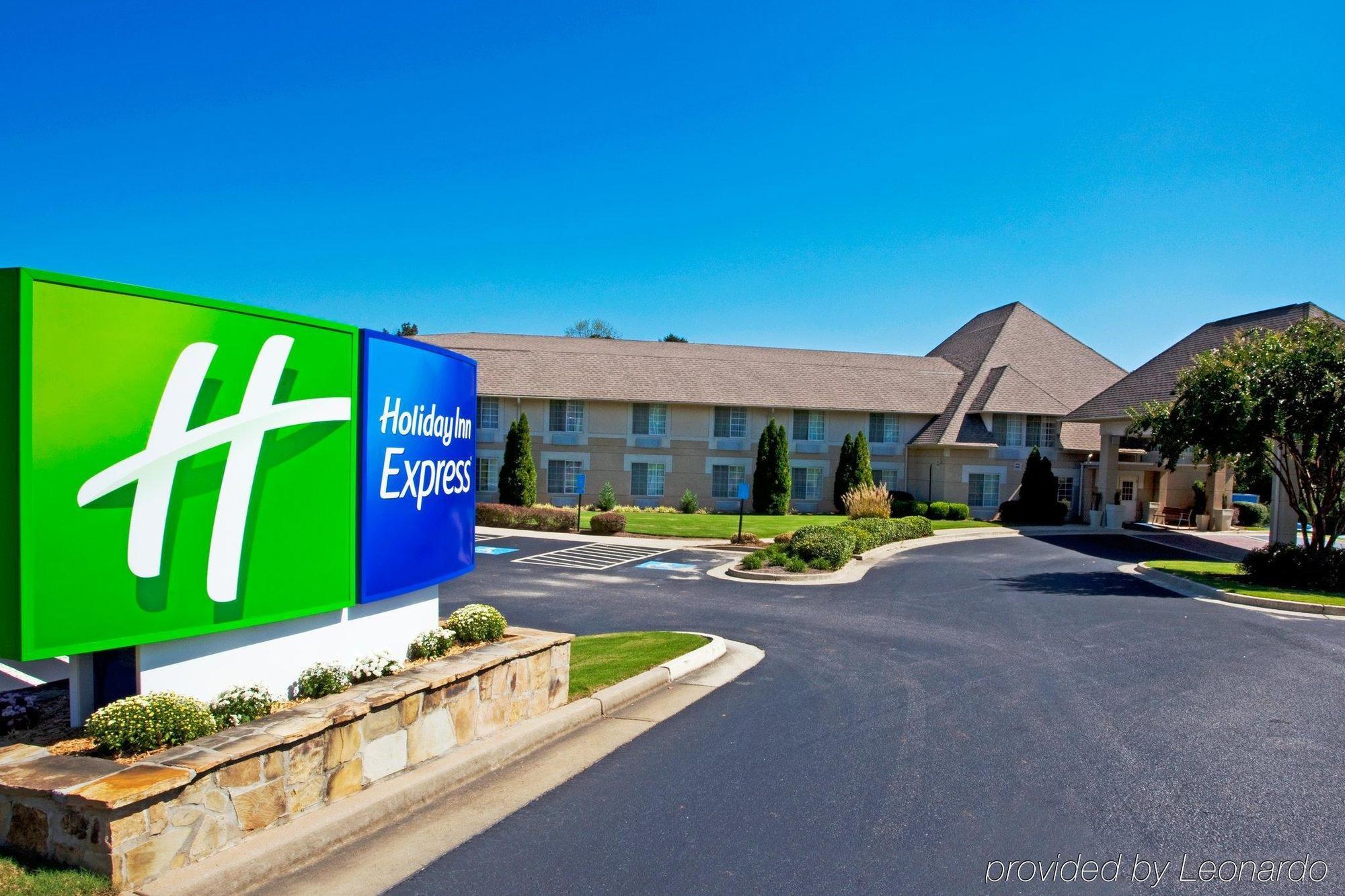 Baymont Inn & Suites Braselton Eksteriør billede