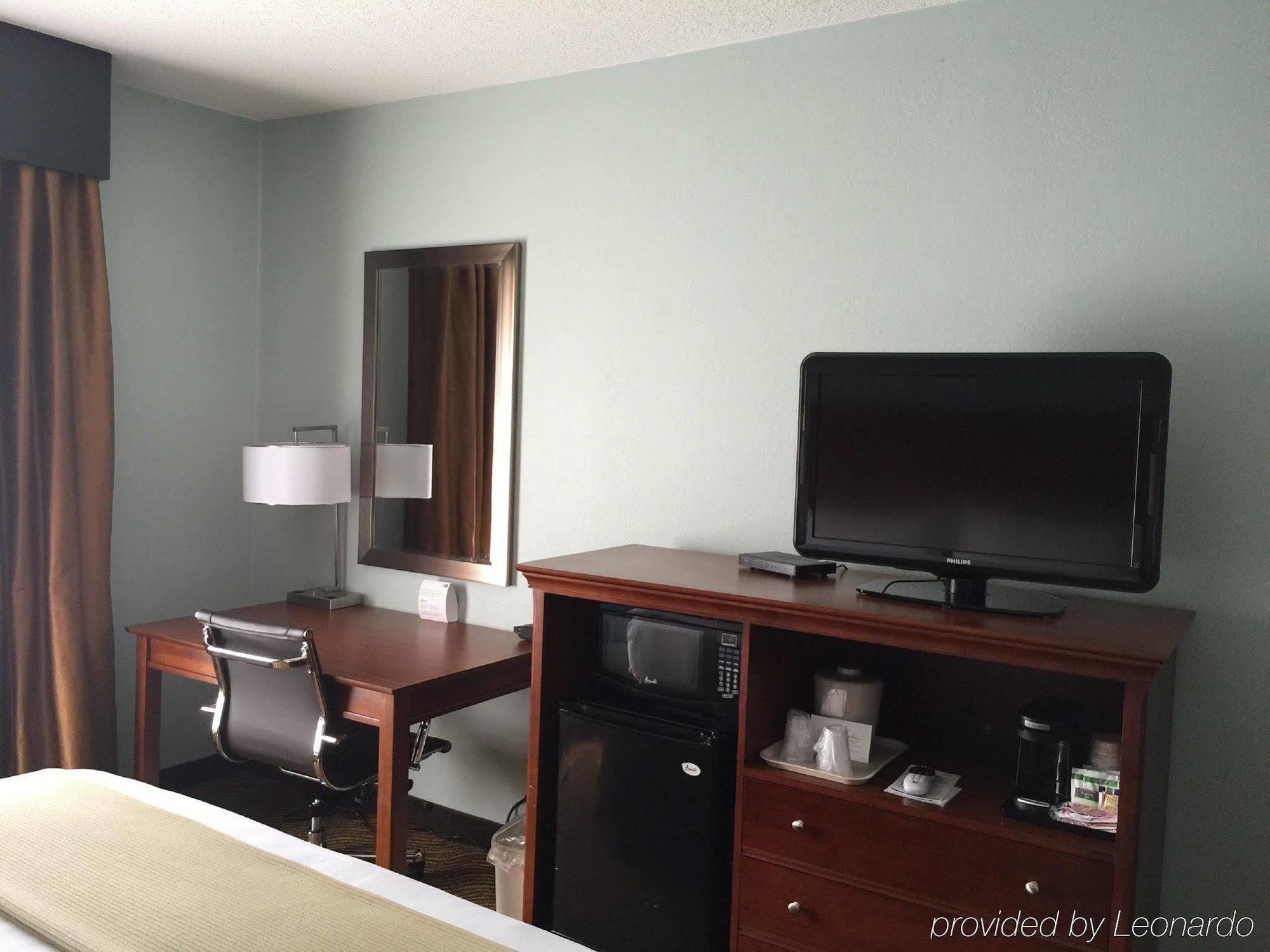 Baymont Inn & Suites Braselton Eksteriør billede